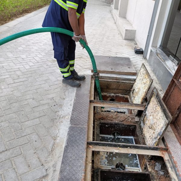 Grease Trap Cleaning Image